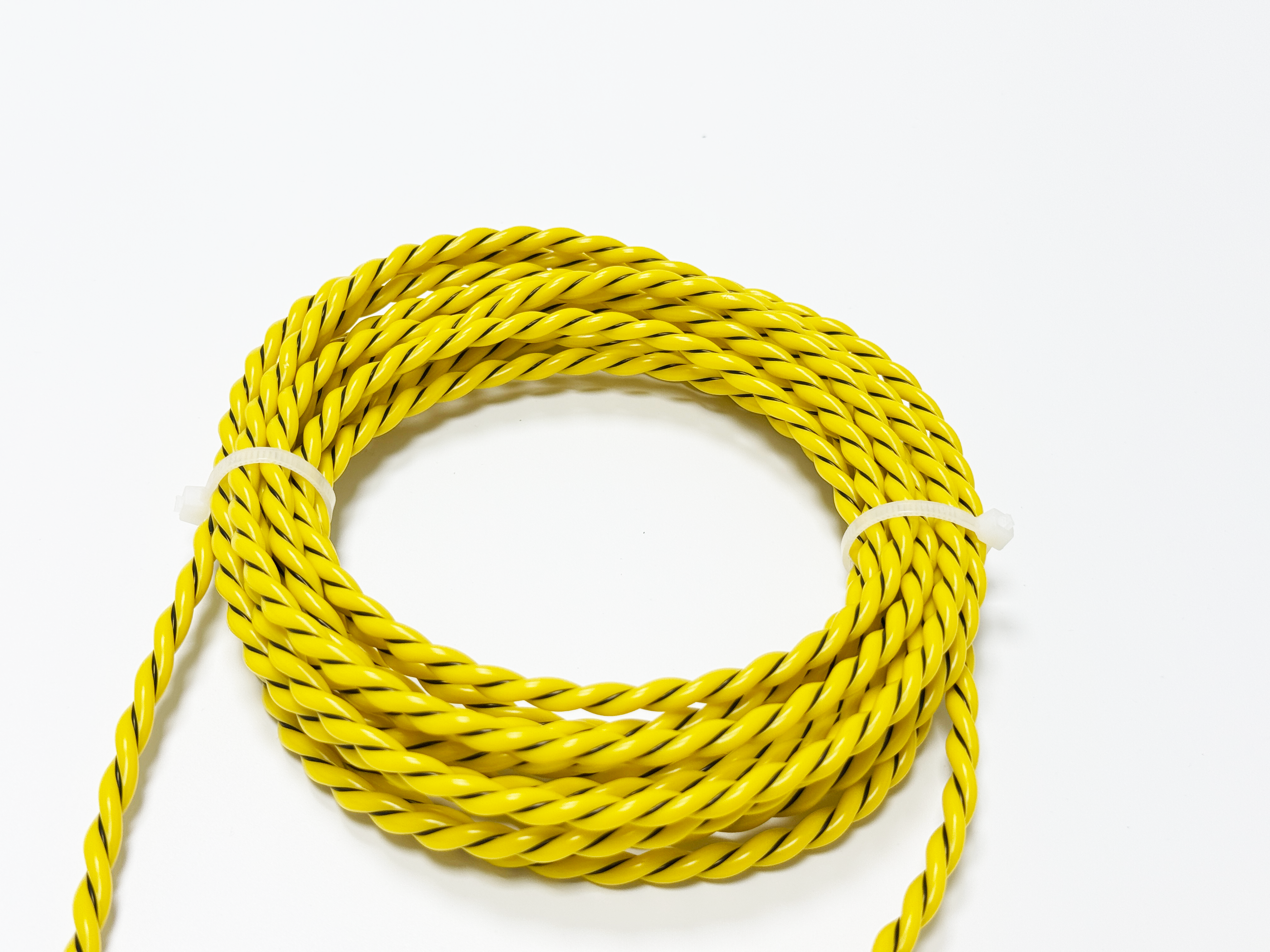 螺旋“神經(jīng)”，智能預(yù)警：東莞業(yè)疆如何編織看不見(jiàn)的液體安防網(wǎng)